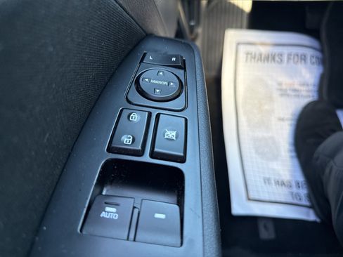 Used 2018 Hyundai Elantra Value Edition w/ Cargo Package image 15