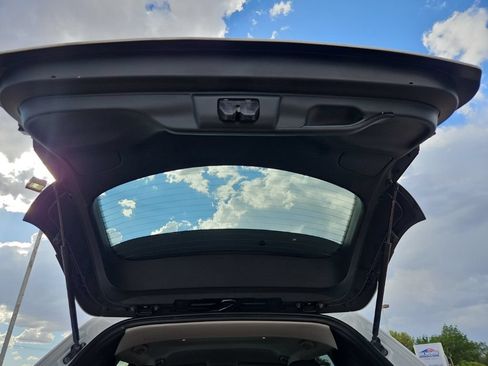 Used 2020 Jeep Cherokee Latitude AWD/4WD image 33