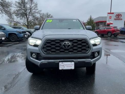 Certified 2020 Toyota Tacoma TRD Off-Road w/ TRD Premium Off Road Package AWD/4WD image 3