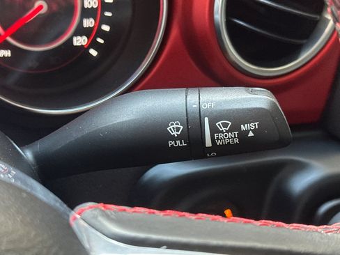 Used 2021 Jeep Gladiator Rubicon AWD/4WD image 39
