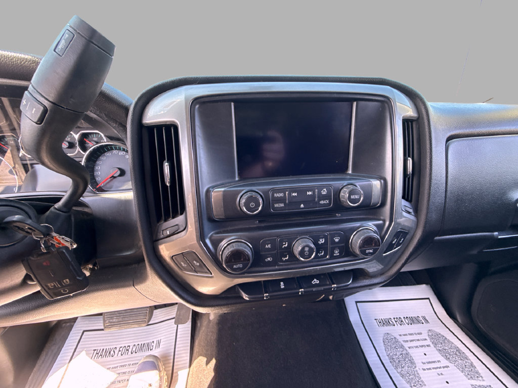 Used 2018 Chevrolet Silverado 1500 LT w/ All Star Edition AWD/4WD image 18