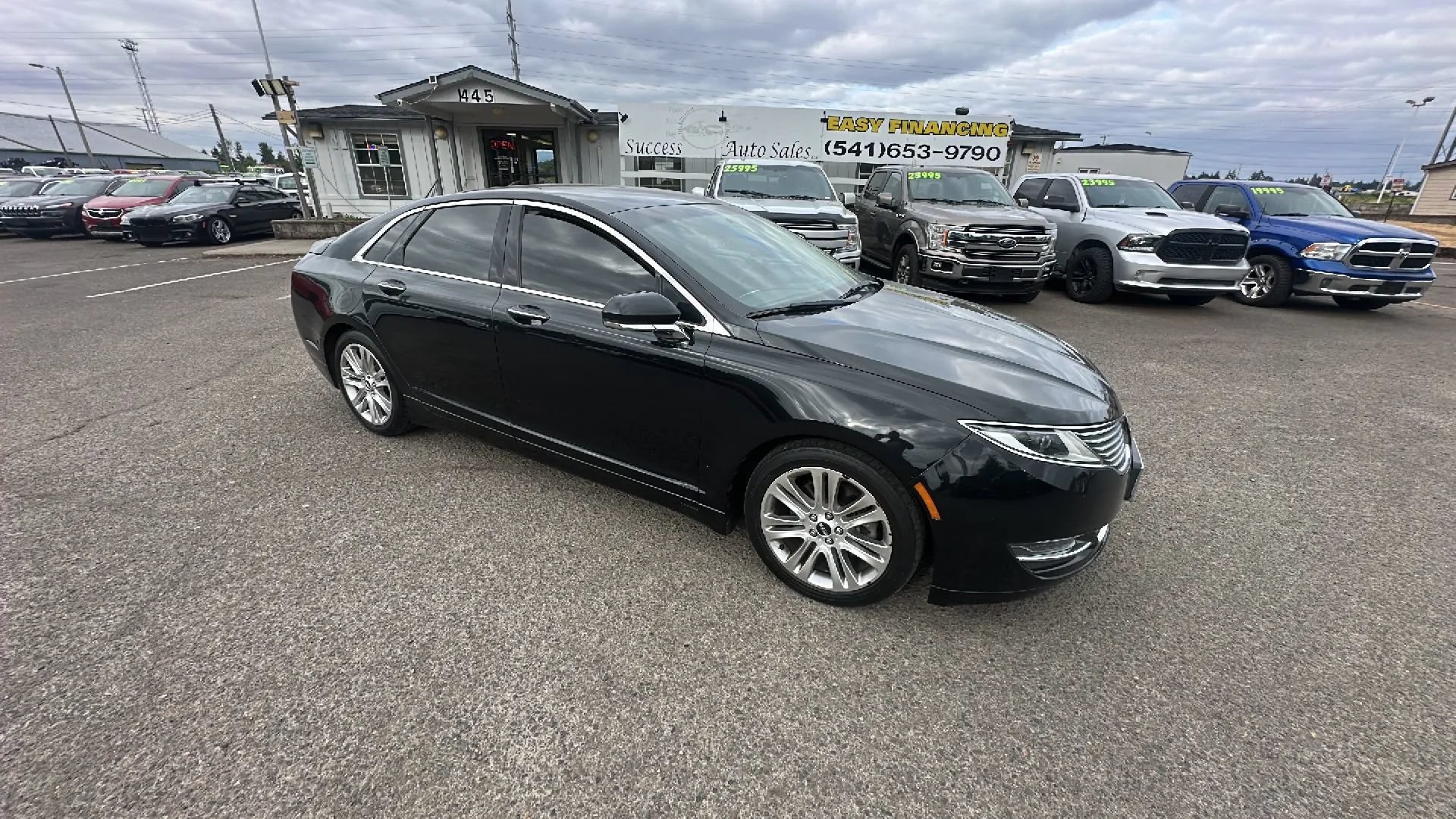 Used 2014 Lincoln MKZ AWD w/ Equipment Group 102A Reserve image 2