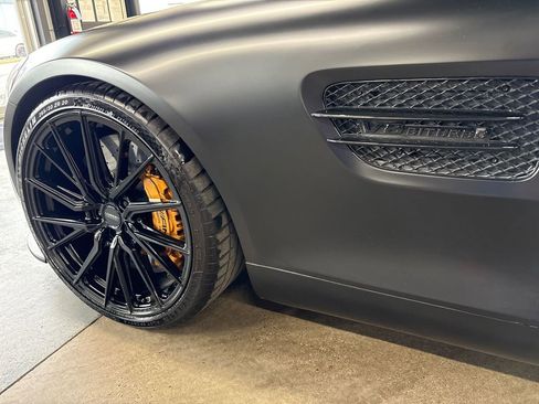 Used 2016 Mercedes-Benz AMG GT S w/ Exclusive Interior Package image 38