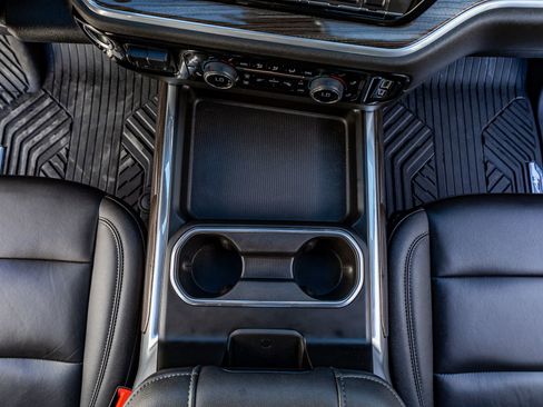 Used 2025 Chevrolet Silverado 2500 LT w/ Trail Boss Package image 27