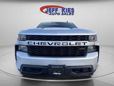 Used 2021 Chevrolet Silverado 1500 Custom w/ LPO, Dark Essentials Package image 2