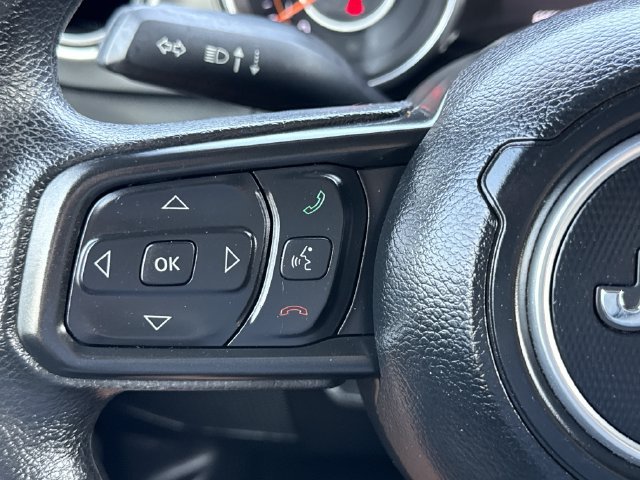 Used 2021 Jeep Gladiator Sport AWD/4WD image 14