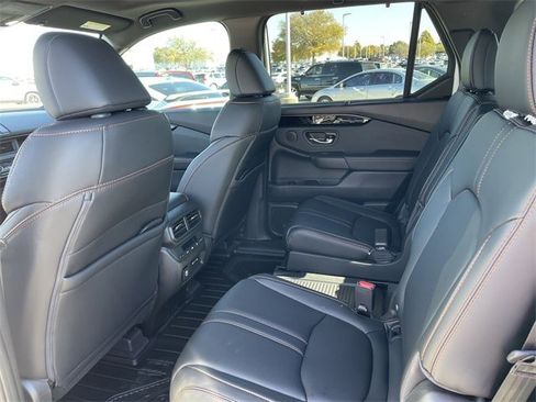 New 2025 Honda Pilot TrailSport image 26