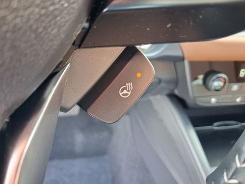 New 2026 Subaru Outback Touring AWD/4WD image 33