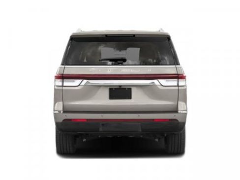 Certified 2023 Lincoln Navigator L Reserve image 5