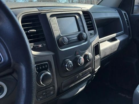 Used 2018 RAM 1500 Express w/ Express Value Package image 16