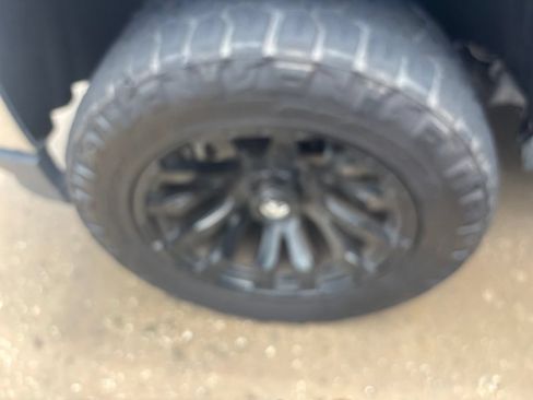 Used 2017 Chevrolet Silverado 1500 LT w/ All Star Edition RWD image 6