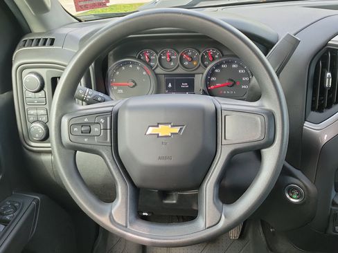 Used 2024 Chevrolet Silverado 2500 Custom w/ Custom Convenience Package AWD/4WD image 21