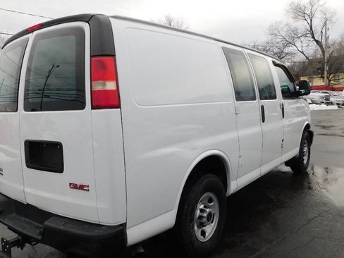 Used 2013 GMC Savana 2500 w/ Power Package image 46