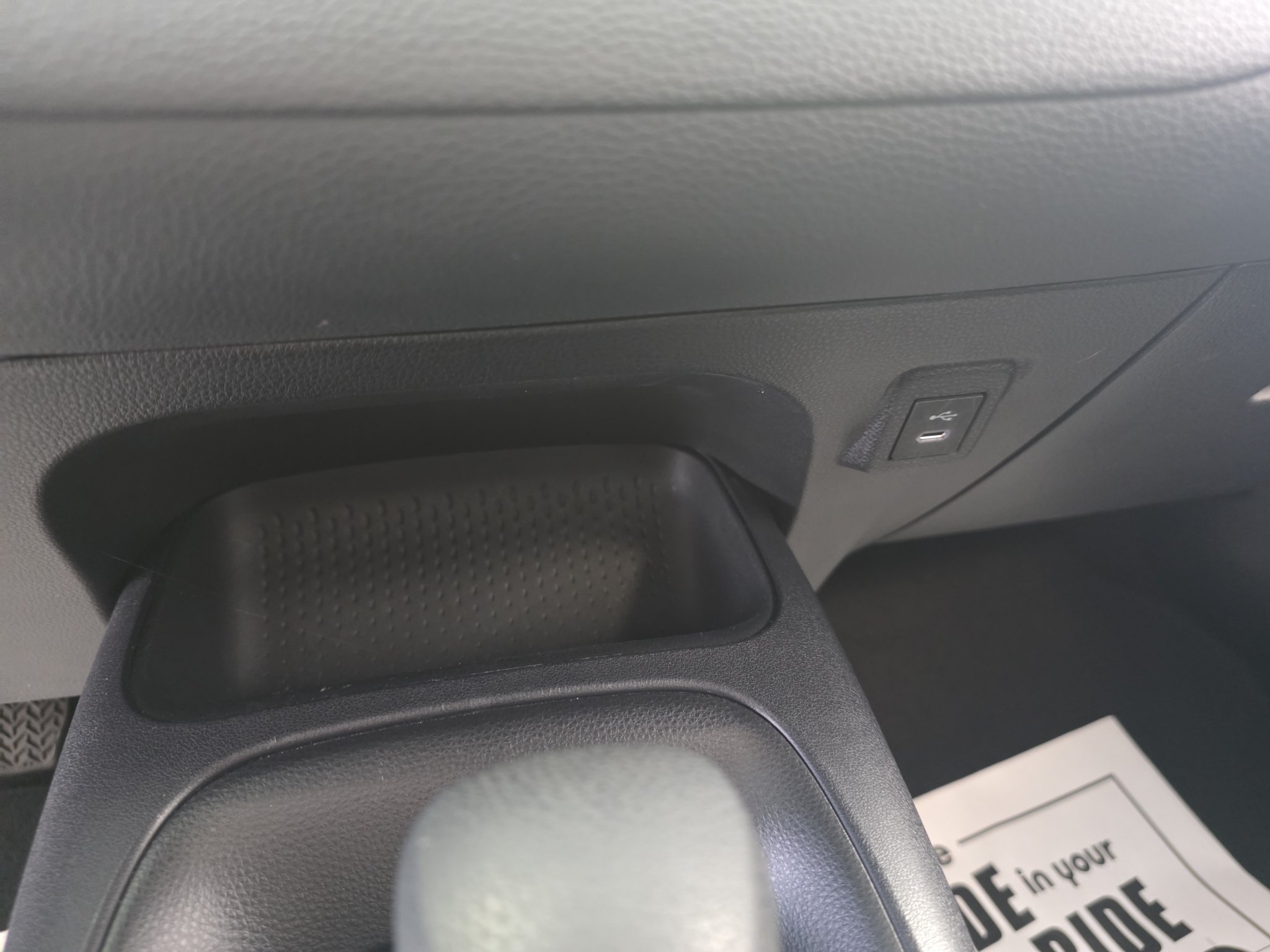 Used 2026 Toyota Corolla LE FWD image 24