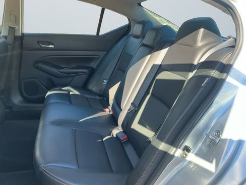 Used 2022 Nissan Altima 2.5 SR image 13