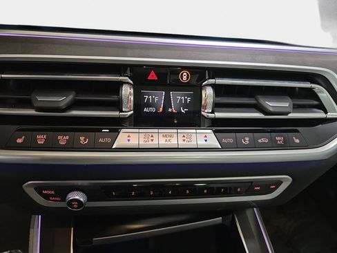 Used 2023 BMW X5 sDrive40i w/ M Sport Package image 25