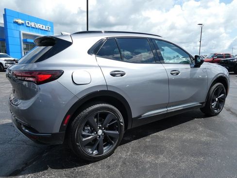 Certified 2021 Buick Envision Essence w/ Technology Package I FWD image 6