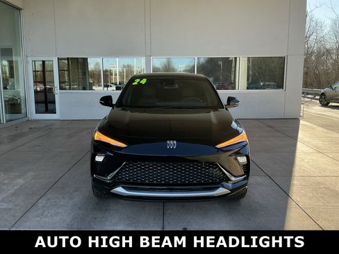 Used 2024 Buick Envista Avenir image 2