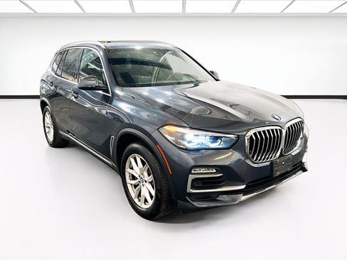 Used 2019 BMW X5 xDrive40i w/ Convenience Package AWD/4WD image 3