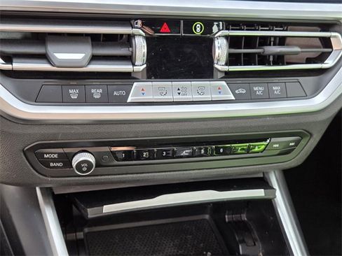 Used 2021 BMW 330i Sedan w/ Driving Assistance Package image 22