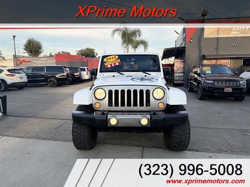 Used 2015 Jeep Wrangler Unlimited Sport AWD/4WD image 2