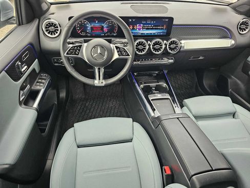 Used 2026 Mercedes-Benz GLB 250 image 18