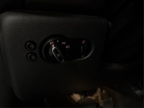 Used 2017 MINI Cooper 4-Door Hardtop FWD image 16