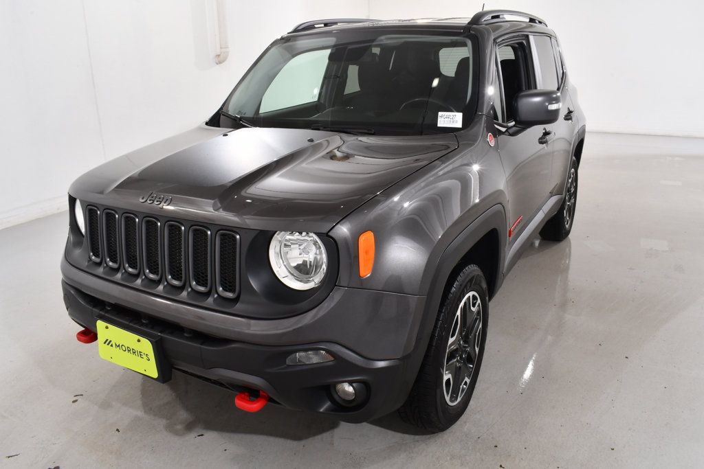 Used 2017 Jeep Renegade Trailhawk w/ Cold Weather Group II AWD/4WD image 2