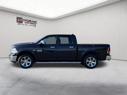 Used 2015 RAM 1500 Laramie w/ Convenience Group AWD/4WD image 5