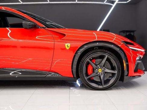 Used 2023 Ferrari Purosangue image 12