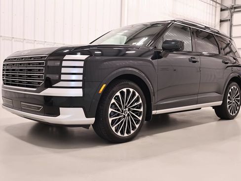 Used 2026 Hyundai Palisade Calligraphy AWD/4WD image 5