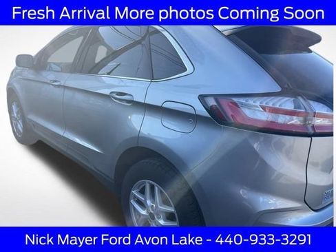 Used 2024 Ford Edge SEL w/ Convenience Package AWD/4WD image 4