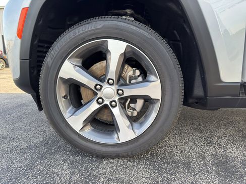 New 2026 Jeep Grand Cherokee L Limited image 19