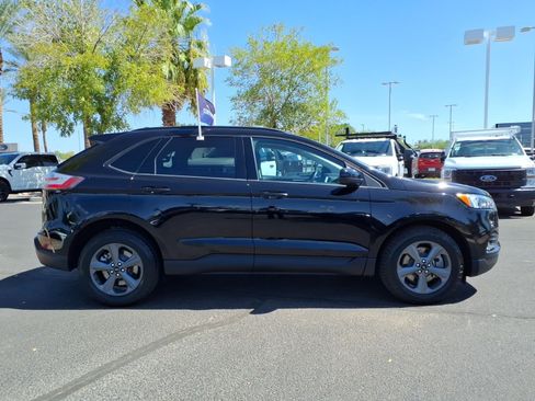 Certified 2023 Ford Edge SEL w/ Sport Appearance Package AWD/4WD image 3