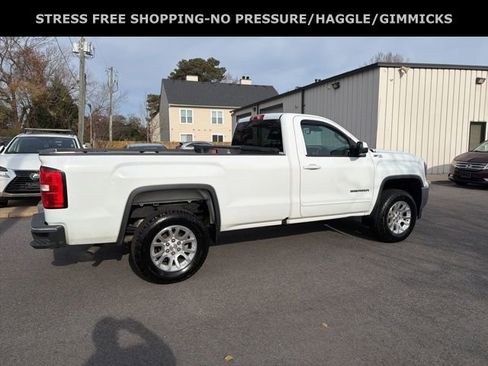 Used 2017 GMC Sierra 1500 SLE w/ SLE Preferred Package image 3
