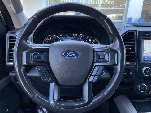 Used 2021 Ford Expedition Max Limited image 15