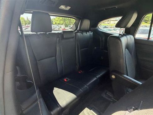 Used 2022 Toyota Highlander XSE FWD image 19
