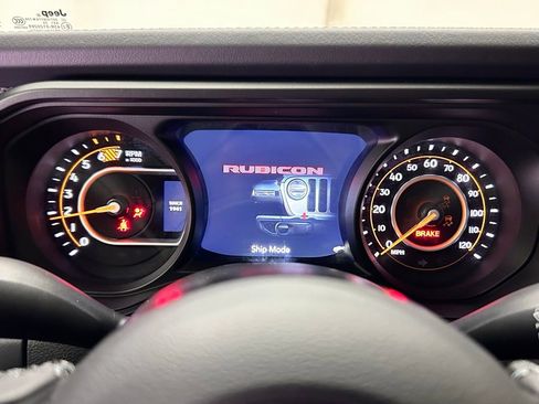 New 2025 Jeep Wrangler Unlimited Rubicon image 28