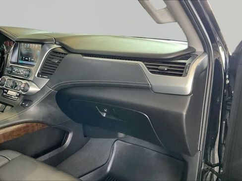 Used 2019 Chevrolet Tahoe LT RWD image 19
