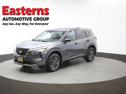 Used 2023 Nissan Rogue S AWD/4WD image 55