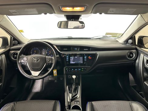 Used 2019 Toyota Corolla SE image 14