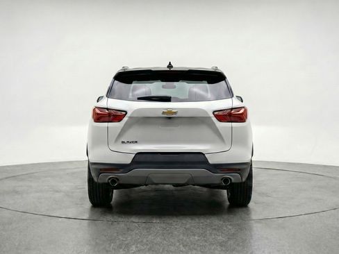 Used 2025 Chevrolet Blazer LT FWD image 7