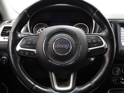 Used 2021 Jeep Compass Latitude w/ Sun and Sound Group AWD/4WD image 33