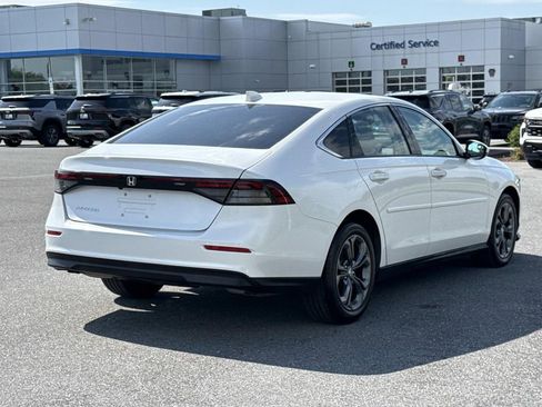 Used 2023 Honda Accord EX image 25
