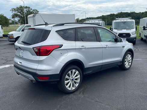 Used 2019 Ford Escape SEL FWD image 5