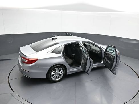 Used 2018 Honda Accord LX image 43