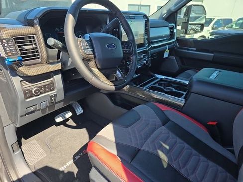 New 2025 Ford F250 Lariat w/ Lariat Ultimate Package image 21