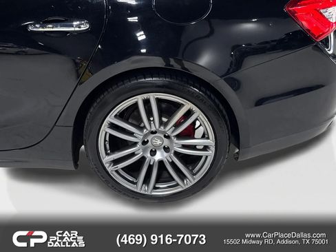 Used 2016 Maserati Ghibli RWD image 41
