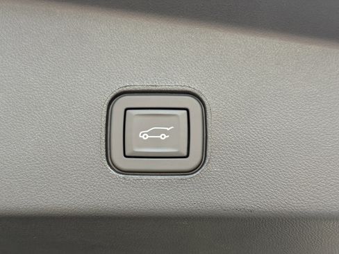 Certified 2026 Cadillac Lyriq V w/ LPO, Red Accent Package AWD/4WD image 11