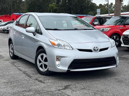 Used 2013 Toyota Prius Two FWD image 5